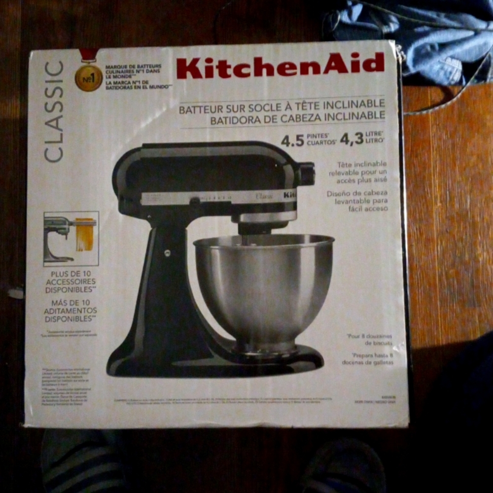 Kitchen Aid Tilt-head Stand Mixer